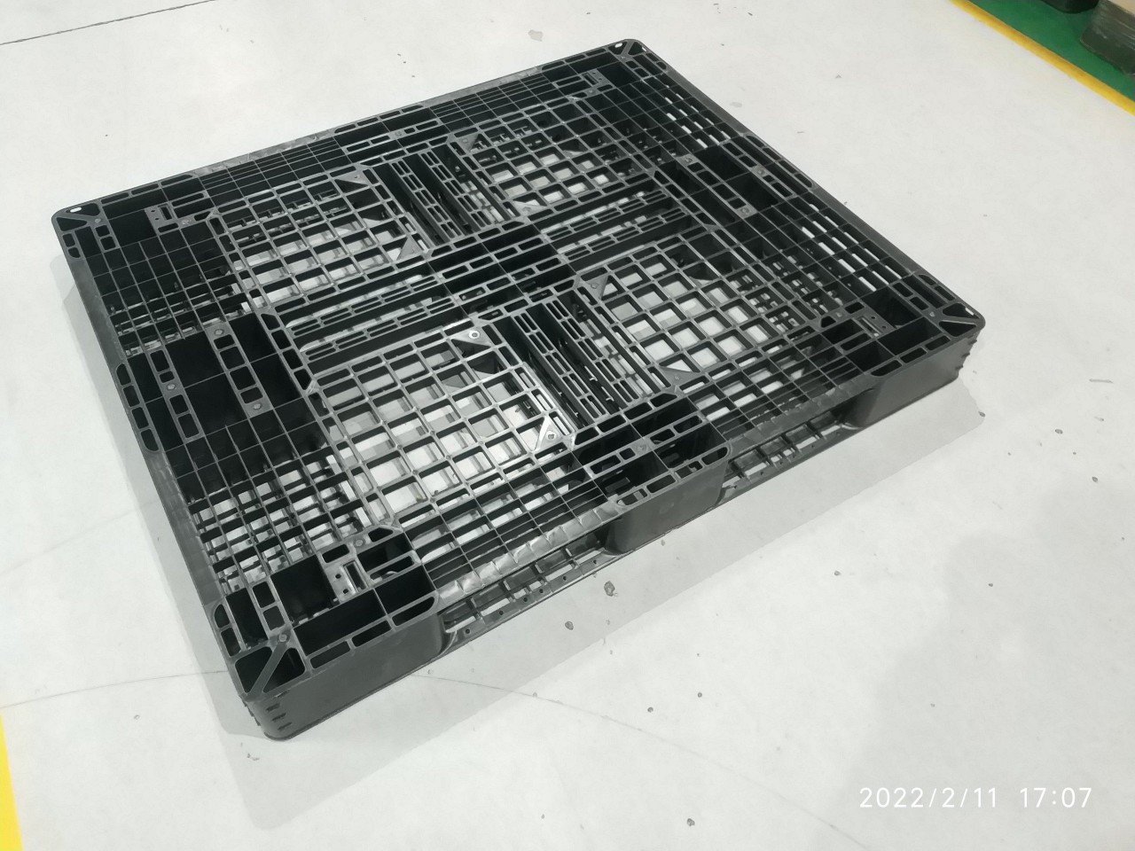 Pallet nhựa cũ KT 1200x1000x150