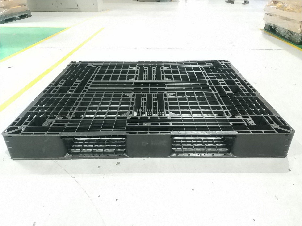 Pallet nhựa cũ KT 1200x1000x150