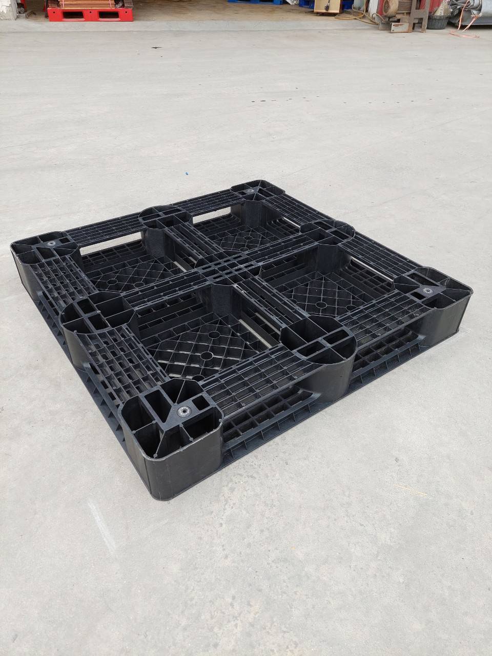 Pallet nhựa cũ KT 1100x1100x150mm