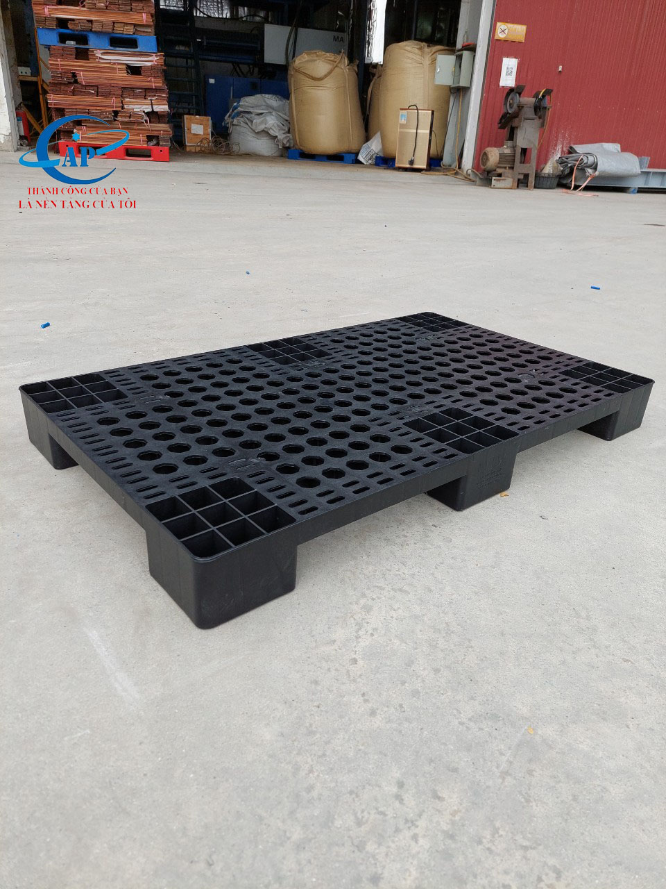 Pallet PL04 – LS